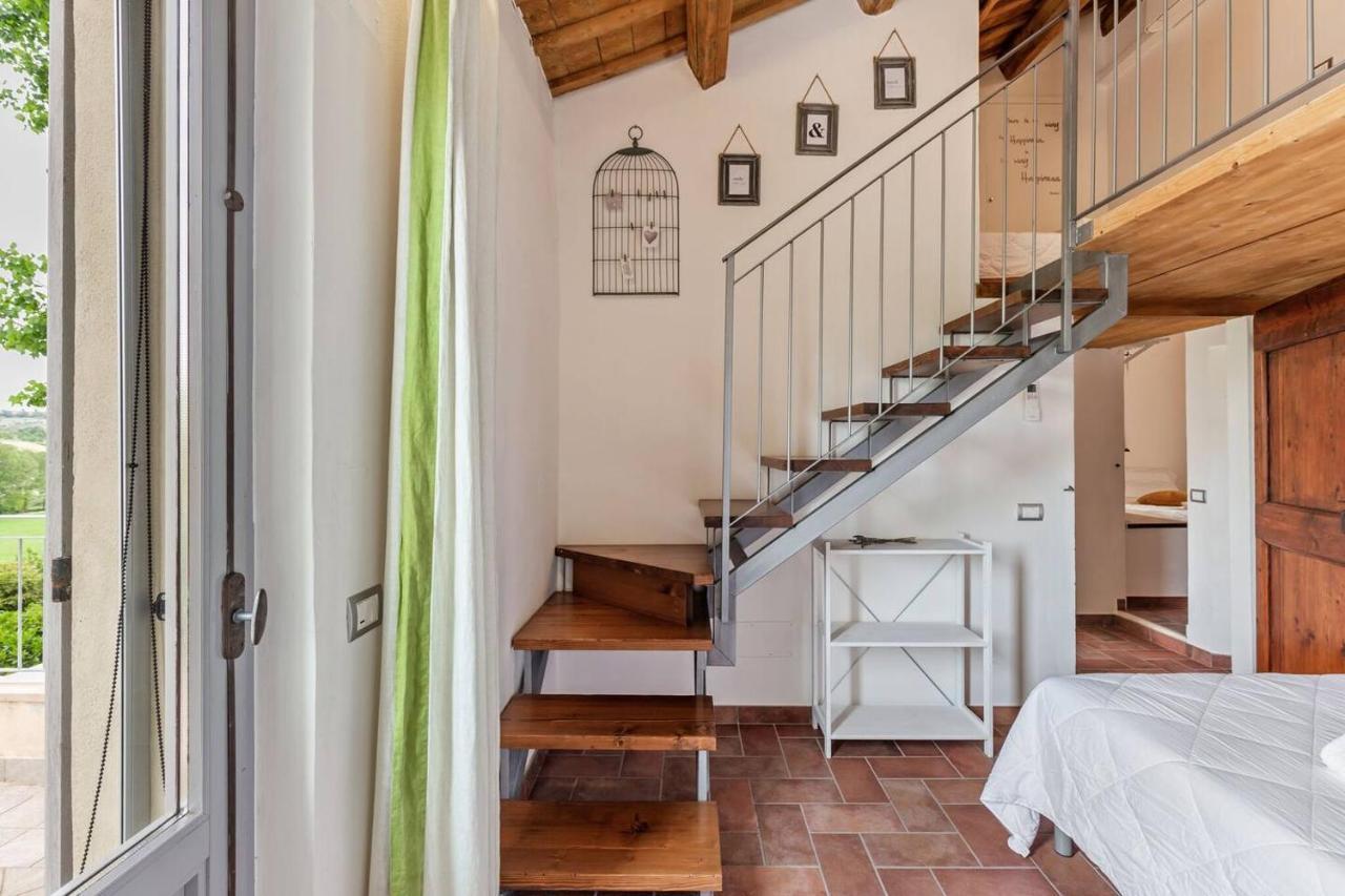 Grande Villa Storica Per Vacanze Con Giardino Privato E Piscina Ostra Exterior photo
