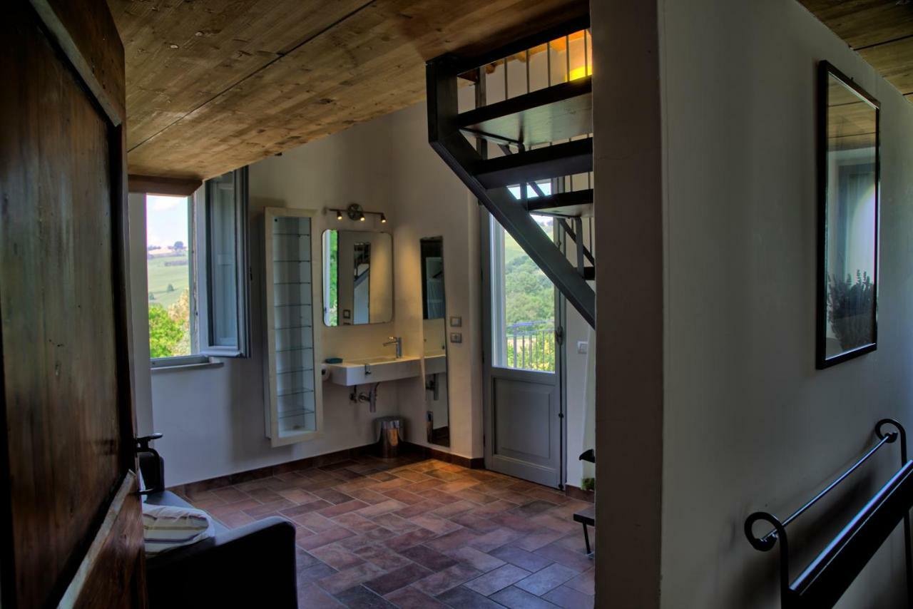 Grande Villa Storica Per Vacanze Con Giardino Privato E Piscina Ostra Exterior photo
