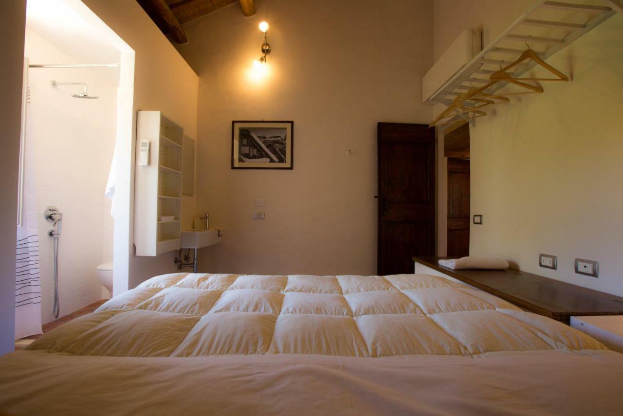 Grande Villa Storica Per Vacanze Con Giardino Privato E Piscina Ostra Exterior photo